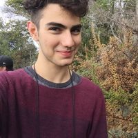 Aram Khanlari的照片