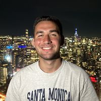 Faruk Gunes的照片