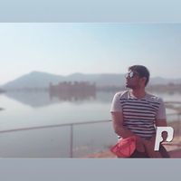 Le foto di Vineet Kumar