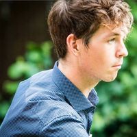 Conor O'Brien的照片