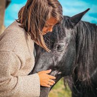 Julie Santa Ana的照片