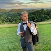 Colin Alsbro的照片