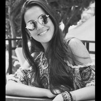 Natália Lacerda的照片