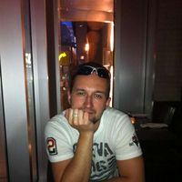 Lev Kovalenko的照片