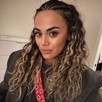 Elif  Alparslan's Photo