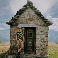 J. Narakura的照片