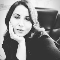 Antigone Mehani的照片