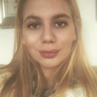 Gabriella Souza's Photo