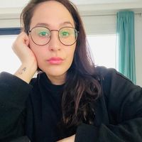 Flor Brugna的照片