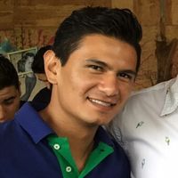 Omar Casanova的照片