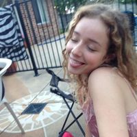 Charlotte Brennan的照片