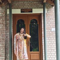 Riddhi Doshi's Photo