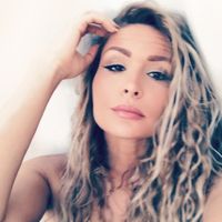 Eszter Nemes的照片