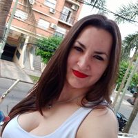 Gabriela Komel的照片