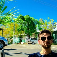 Luis Bisotto的照片