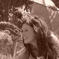 claire hurley的照片