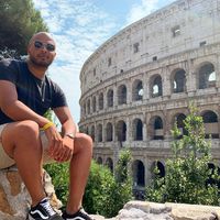 Ilias Annhari的照片