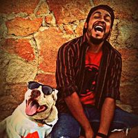 Carlos Valdez的照片