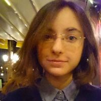 Çisil Ürkmez的照片