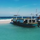 Snorkeling In Gili Ketapang's picture