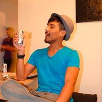 Alejandro Moyrón的照片