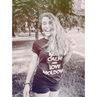 Gaye Akdolun的照片