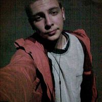 Jack Gulomov的照片