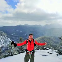 Justin Hynes-Bruell的照片