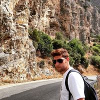 Artun Karanfiloglu的照片