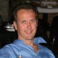 Tom Collins的照片