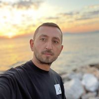 ILLYA PARASHCHYEVIN's Photo