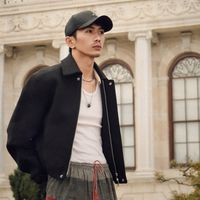 Dimash Giovani的照片