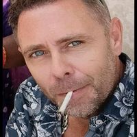 Scott Russell的照片