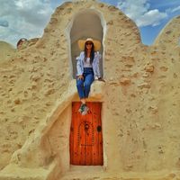 sirine kacem的照片