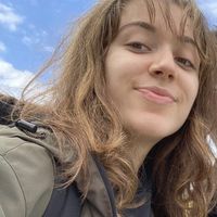 Enise  Ürek的照片