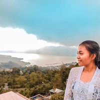 Ayu Pebriningsih's Photo