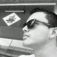 Omar Ventura的照片