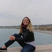 Lisa Meyer Zu Hücker的照片