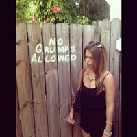 Julie Bowman的照片