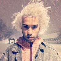 Brandon Lewis的照片