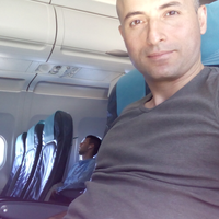 Fuad Akhundov的照片