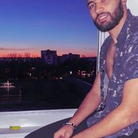 Achraf Hammach的照片