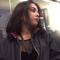 Yesmine Souayah的照片