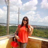 Karen Tapia的照片