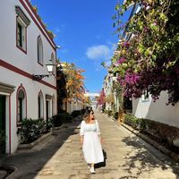 Mahnaz Shrf的照片