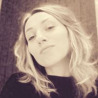 Xhristina Ivanova的照片