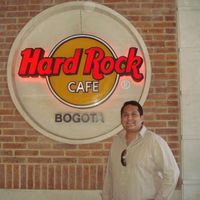 Christian Flores's Photo