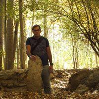 kian Sadeghi的照片