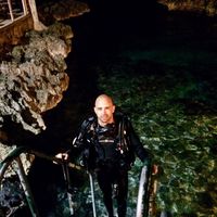 James Diving's Photo