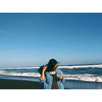 Tyan Yestenia's Photo